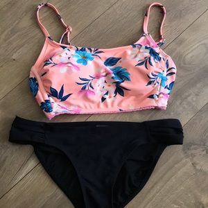 Never worn bikini set